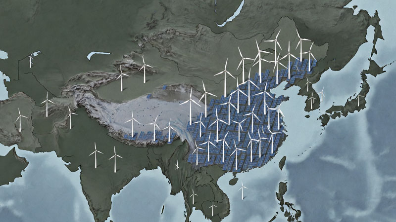 China and India are advancing global green energy development, while G7 countries lag behind progress.