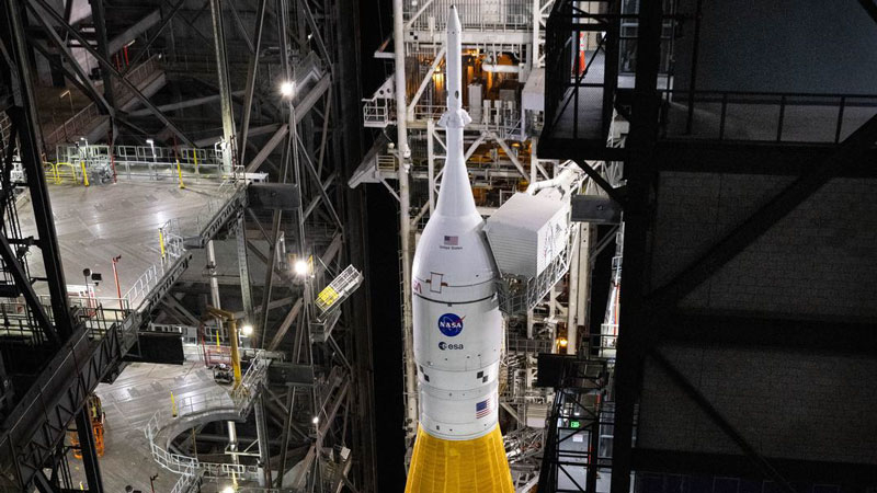NASA announced a new deadline for manned lunar landing: the Artemis II mission is now confirmed and launched.