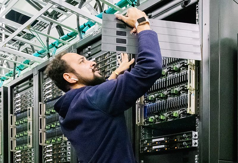 Nvidia shares hit a peak, and the strong quarterly result will only slightly dampen growth, if it will raise the price at all.