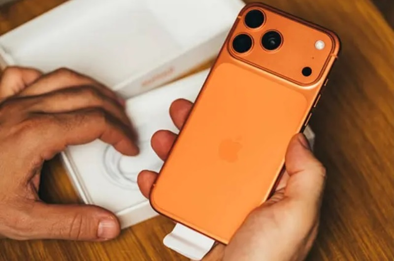 The launch of iPhone 17 sales in China is boosted by the lucky choice of orange color