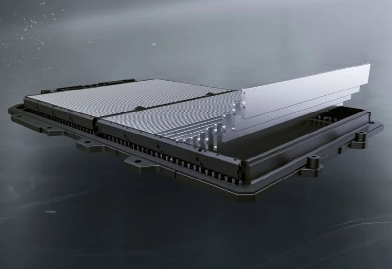 Chinese manufacturer BYD released a new Blade Battery 2.0 lithium iron phosphate battery that charges to 97 % in just nine minutes