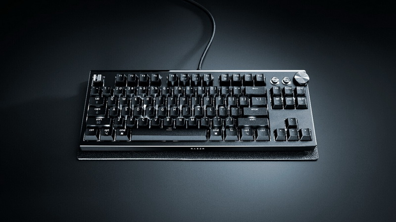 Razer unveiled the premium Huntsman Signature Edition keyboard with an aluminum chassis, priced at $500.