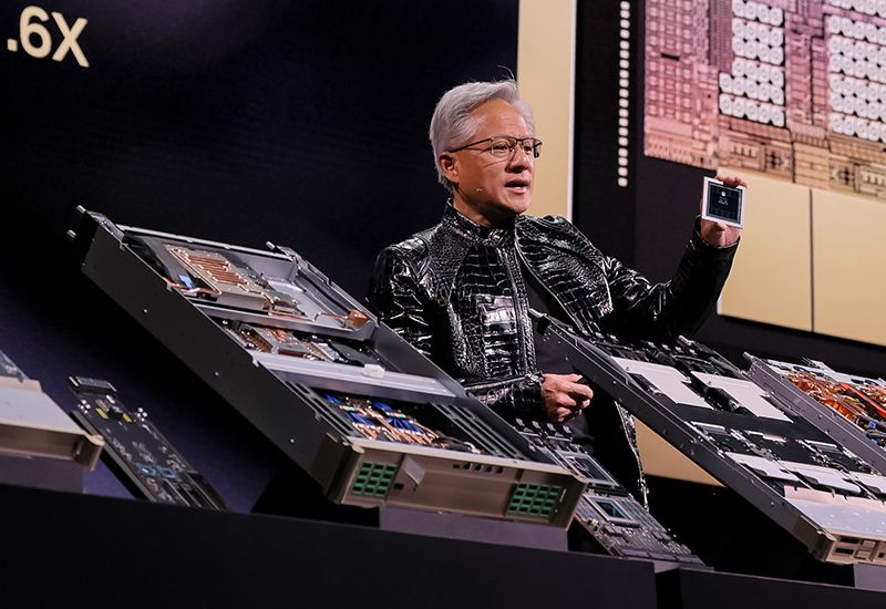 Nvidia raised a record $68 billion in the quarter: GeForce contributed only 5.5 %, while AI servers accounted for almost 92 %.