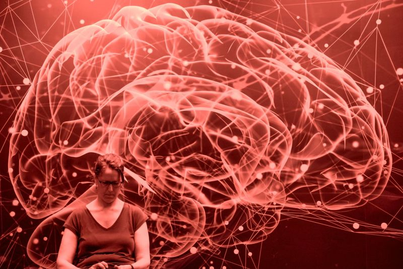 Neuralink, a Chinese company, announced its first results: the patient was able to control a cursor in just five days after implant placement.