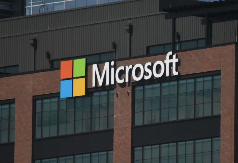 Microsoft introduces a "soft" cutback: 7 % of employees will receive early retirement.