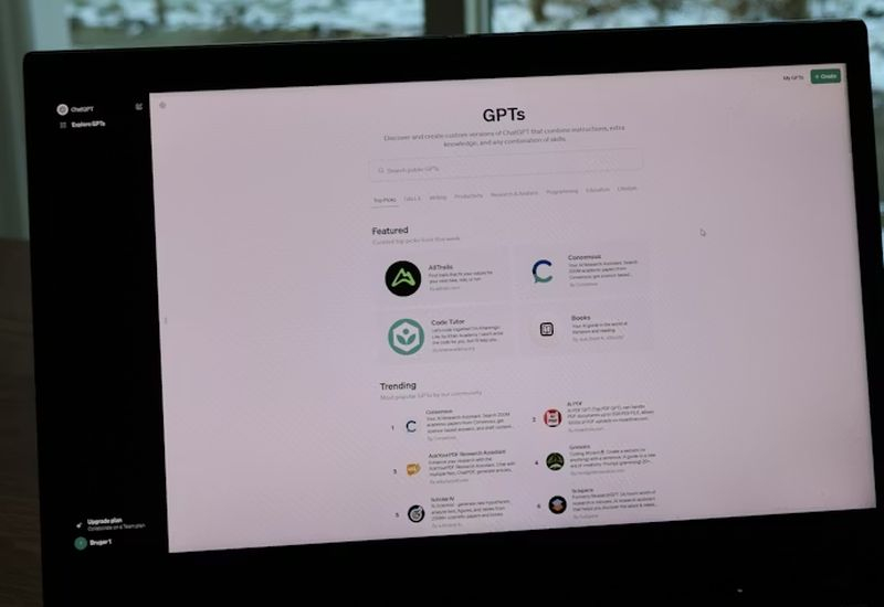 OpenAI is developing a desktop super‑app that combines a browser, ChatGPT, and Codex in one package