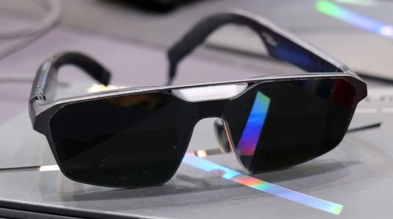 ASUS ROG Xreal R1 gaming AR glasses can now be pre-ordered for $849